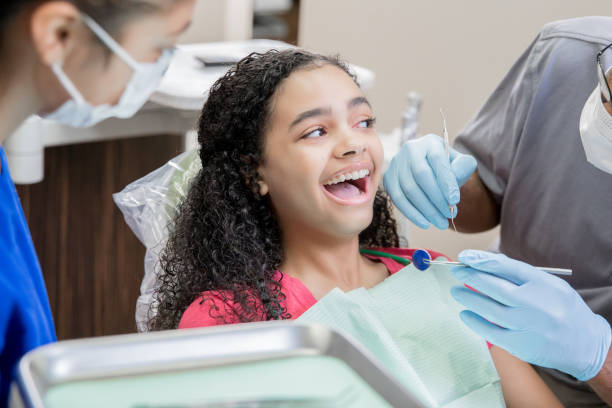 Best Broken or Chipped Tooth Repair in Pine Island Center, FL